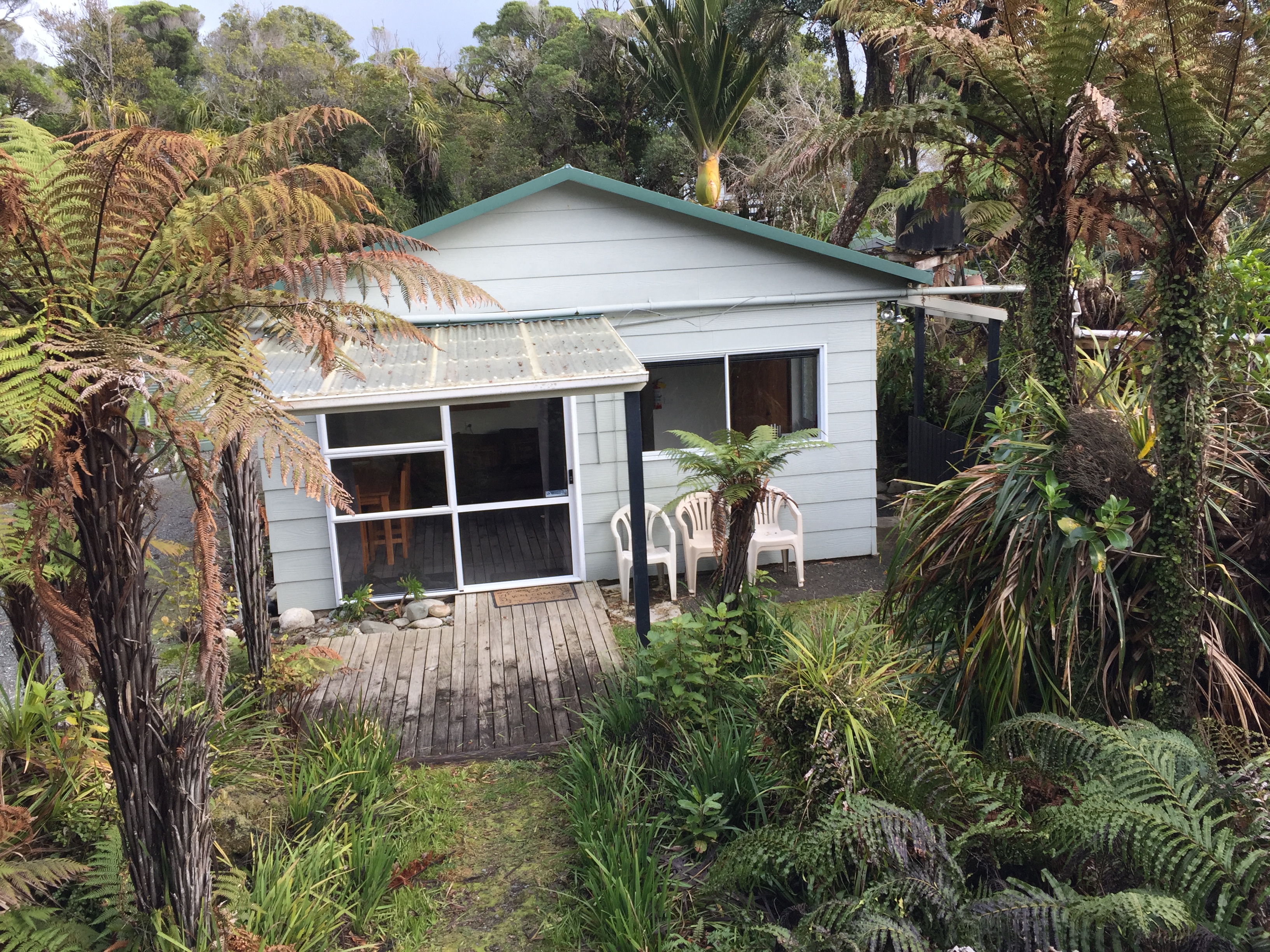 Bush Cottage Paparoa Park Motel Cottages